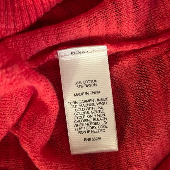 EXPRESS Sweater - Picture 11 of 11